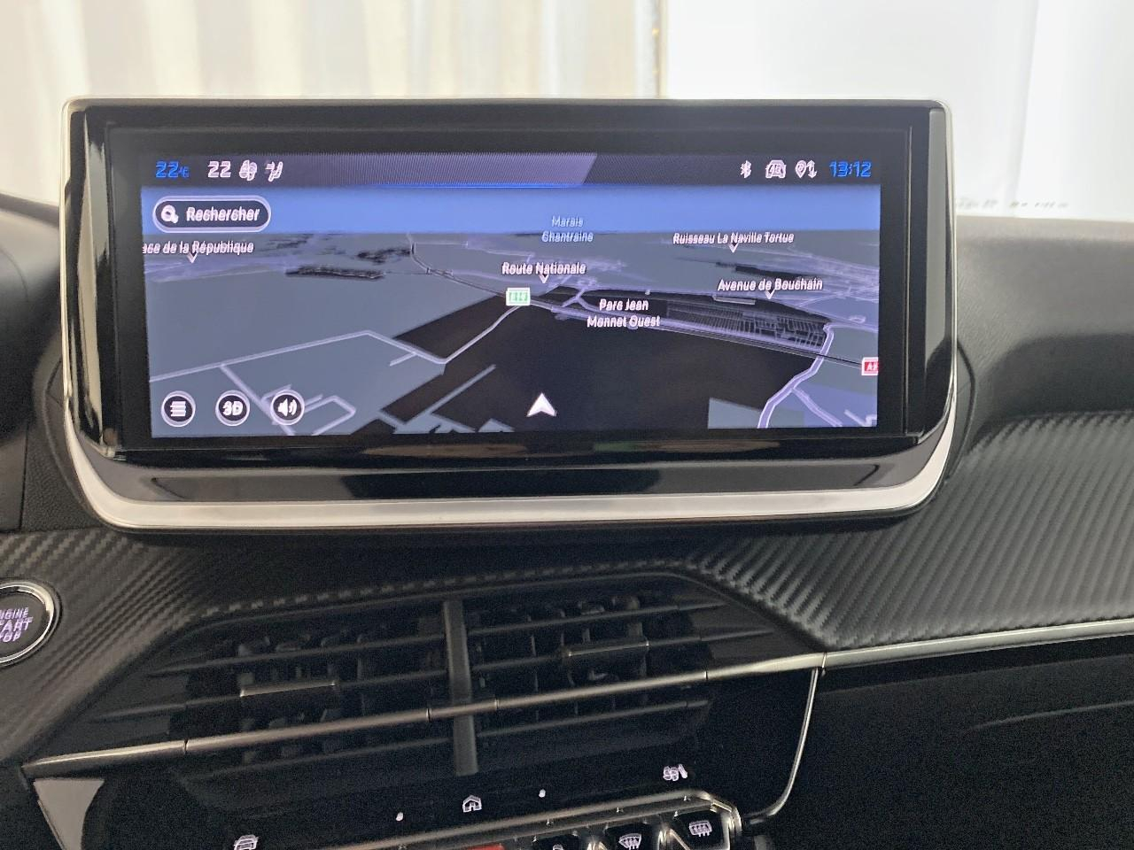 Peugeot 2008 hybrid 145 ch e-dcs6 allure — photo 14