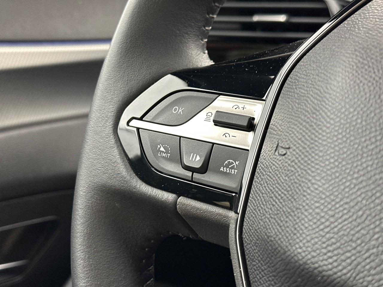 Peugeot 308 electrique 54 kwh 156ch gt — photo 18