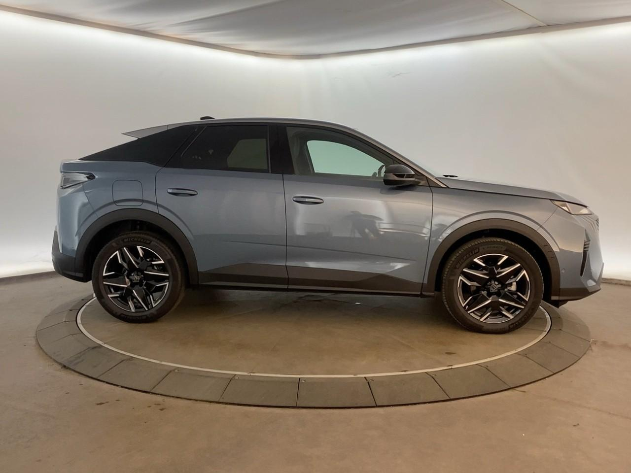 Peugeot 3008 hybrid 145 e-dcs6 allure — photo 4