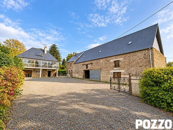 Maison Pleine Fougeres 6 pièce(s) 116 m2 - Dépendance - Puit