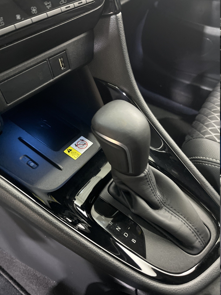 Toyota Yaris 4 — photo 48