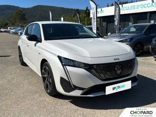 Peugeot 308 phev 180 e-eat8 — photo 30