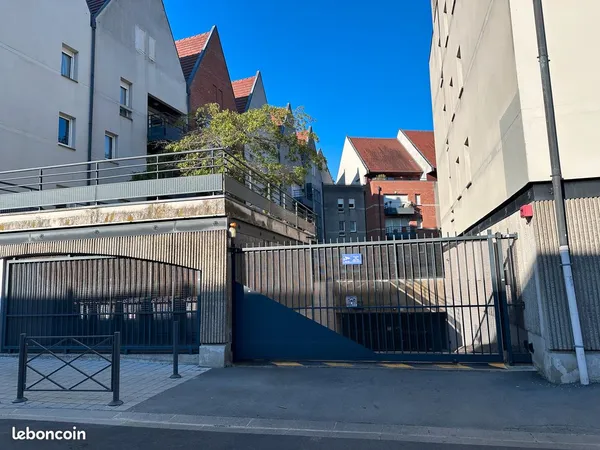 Box à louer - Vieux Lille