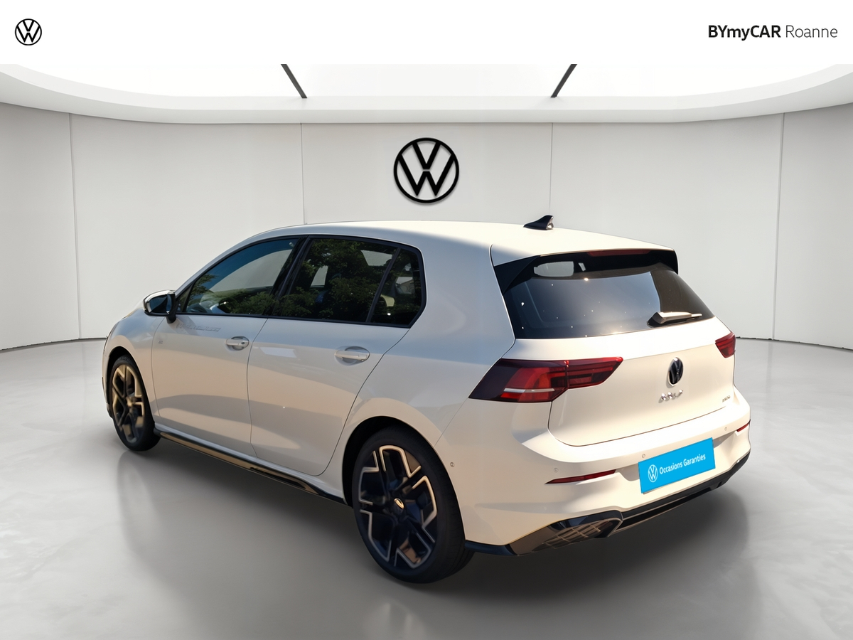 Volkswagen Golf 1.5 eTSI EVO2 150 DSG7 — photo 3