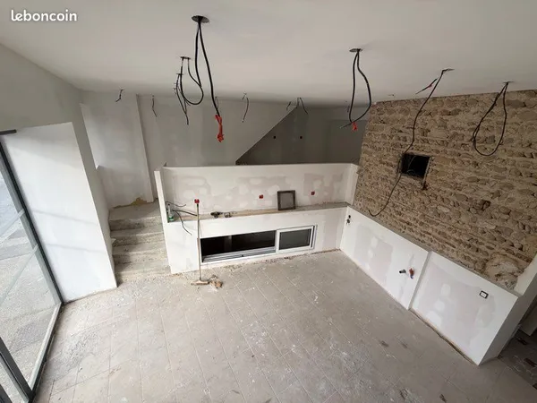 Vends beau commerce Caluire