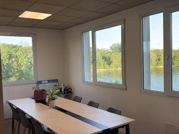 Bureaux 2 pièces 75 m²