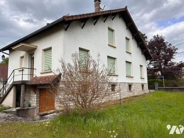 Maison 9 pièces 180 m²