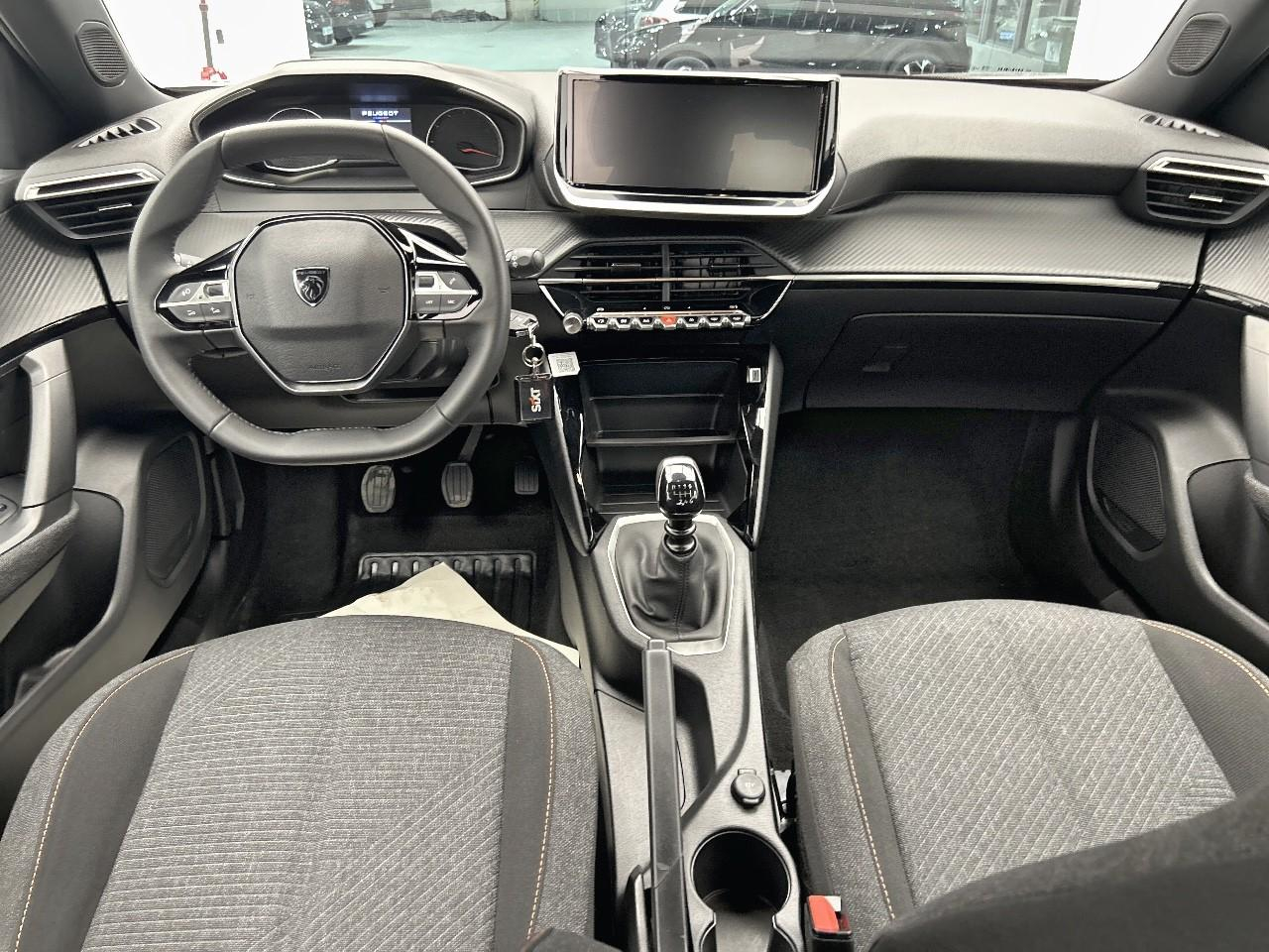Peugeot 2008 100 s&s bvm6 style — photo 12