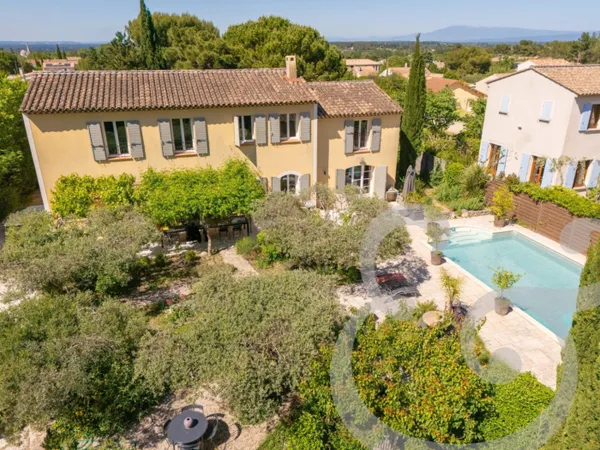 Maison à pied du centre de St Remy de Provence