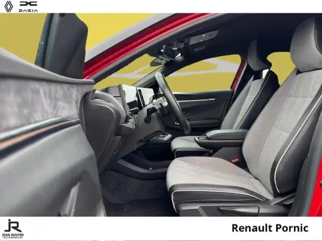 Renault Megane e-tech electric ev60 220ch techno optimum charge — photo 3