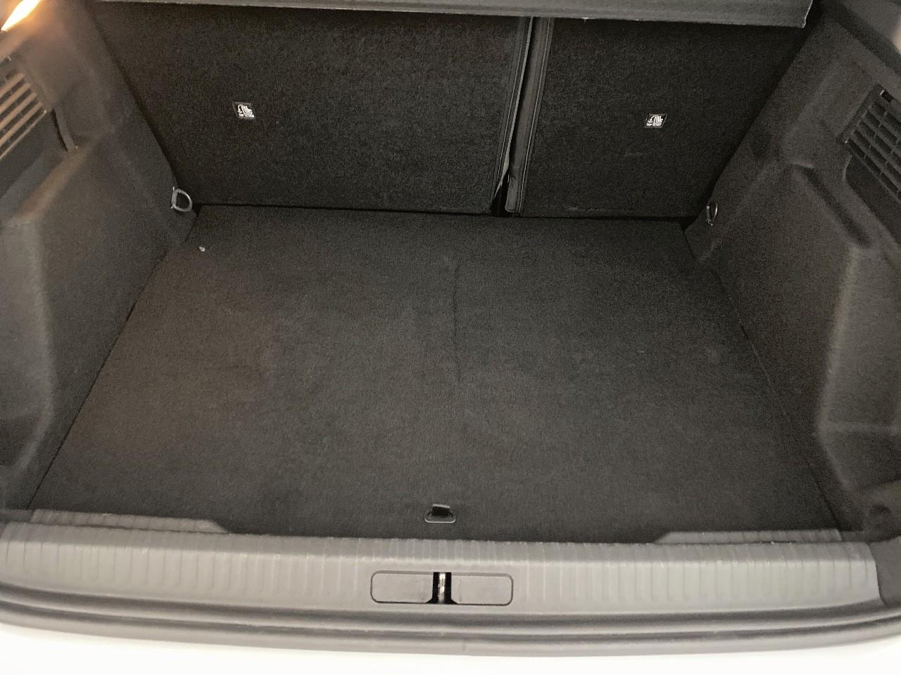 Citroën C4 hybride 136 e-dcs6 plus — photo 6