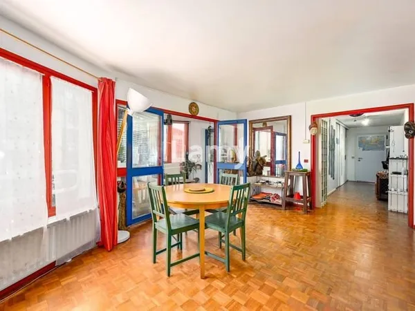Appartement 5 pièces 104 m²