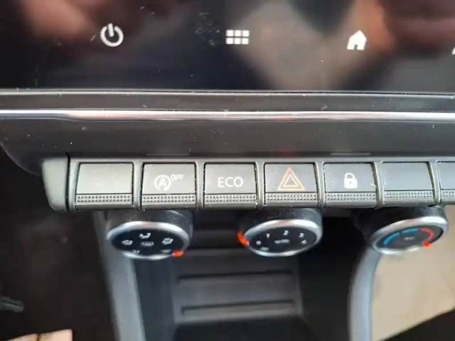 Renault Clio tce 100 gpl — photo 37