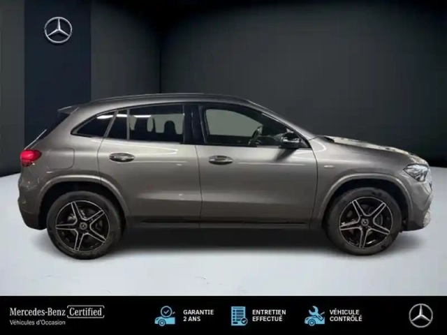 Mercedes Gla 250 e hybrid eq amg line — photo 6