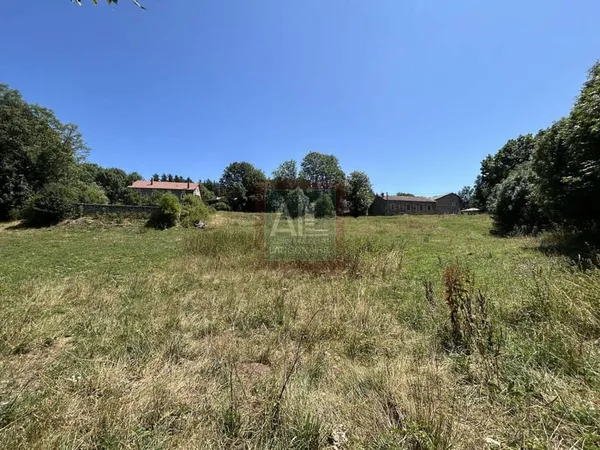 Terrain 4165 m²
