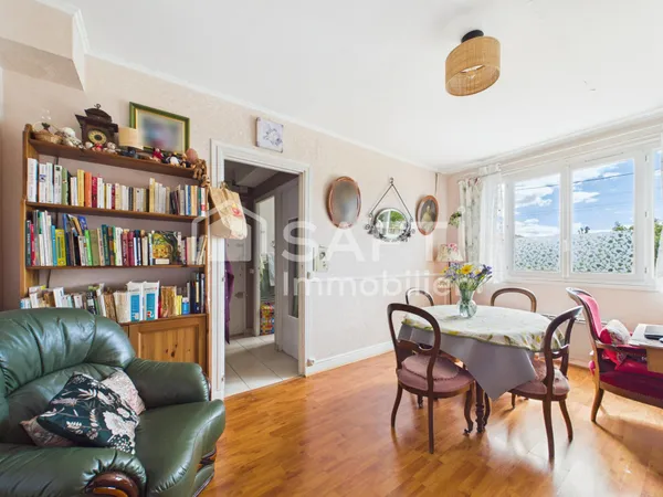 T2 au calme dans une maison avec jardin + 2 parking