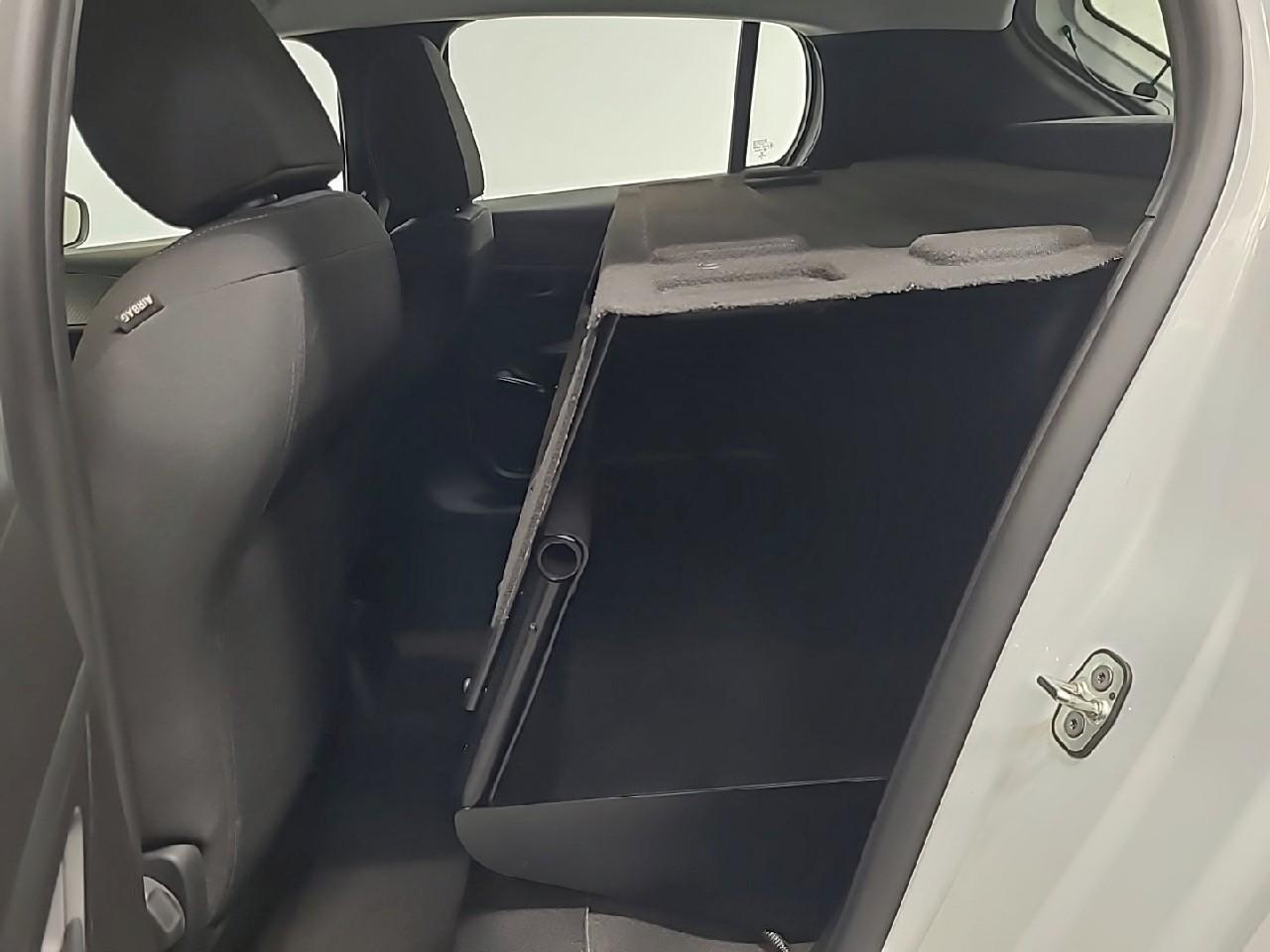 Peugeot 208 bluehdi 100 s&s bvm6 premium — photo 13
