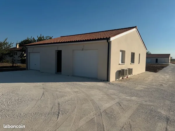 Maison neuve location t4
