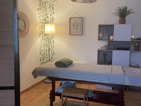 À LOUER - Local professionnel 18 m² - Balzac (16430)