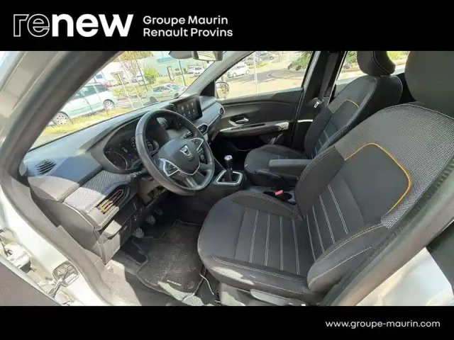 Dacia Sandero 1.0 tce 90ch stepway confort -22 — photo 13