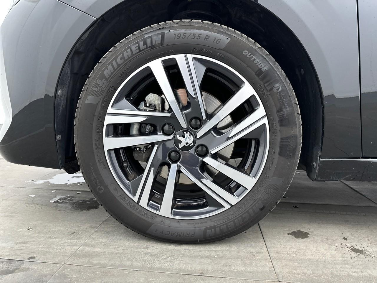 Peugeot 208 puretech 100 s&s eat8 allure pack — photo 14