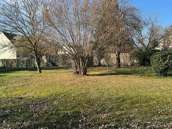 Terrain de 450m² à vendre sur la commune de L'Isle Adam