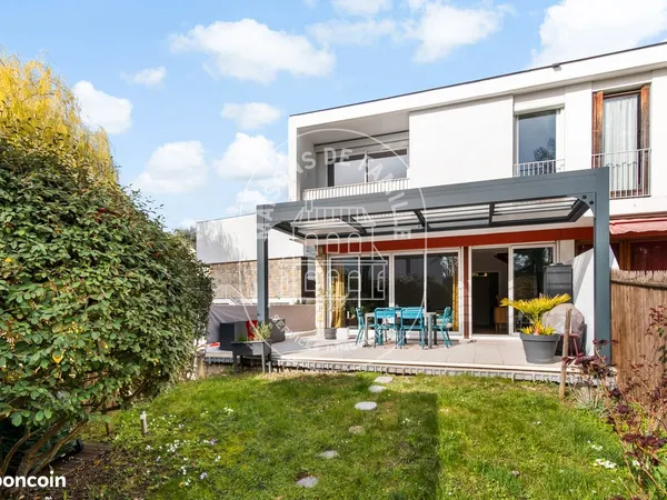 Charmante maison de 130m2 proche gare et école à Bougival