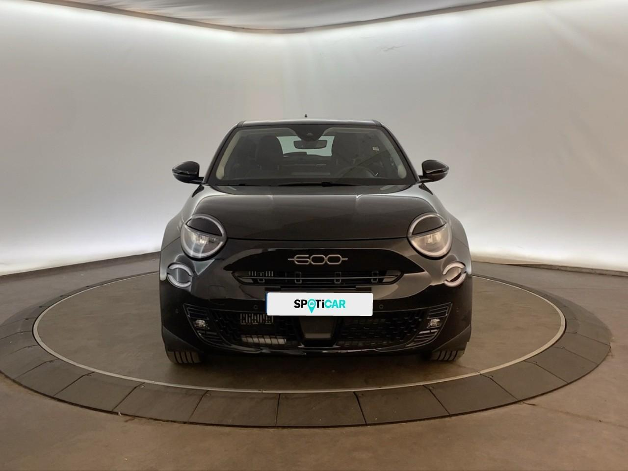 Fiat 600 t-gen 3 1.2 hybrid 145ch edct6 pop — photo 2