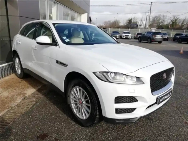 Jaguar F-Pace 2.0 d - 180 ch 2wd bva8 — photo 7