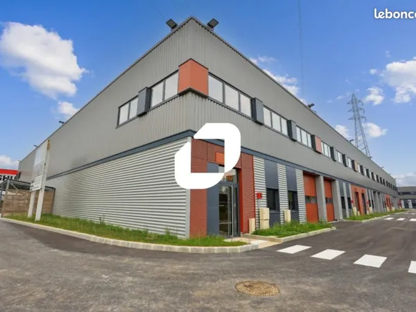Local d'activité 5 195 m²