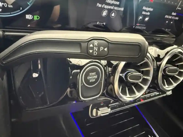 Mercedes Gla 250 e amg line — photo 19