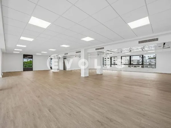 Bureaux 269 m²