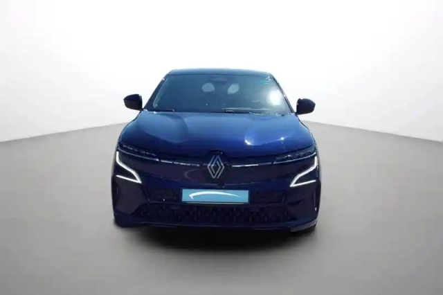 Renault Megane e-tech 220 ch autonomie confort gsr2 — photo 2