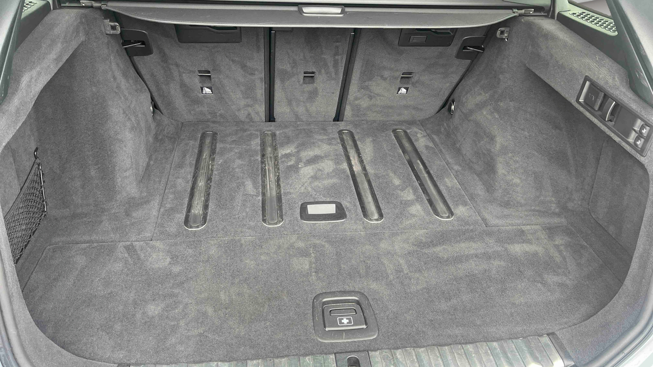 BMW Touring 320d xDrive 190 ch BVA8 — photo 13
