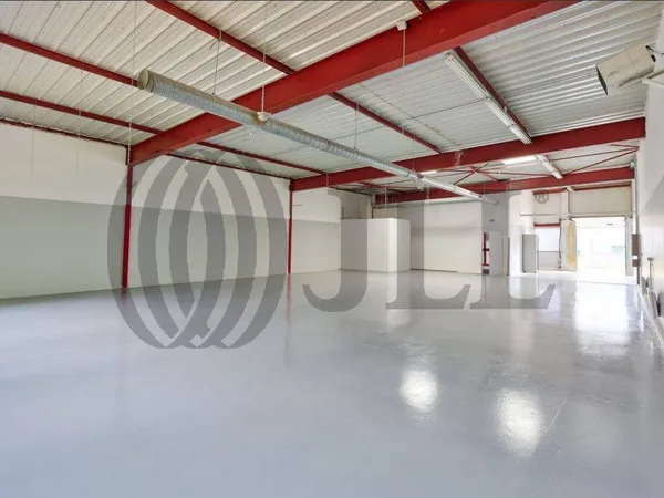 Local d'activité 1257 m²
