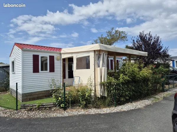 Superbe Mobil-Home 3 chambres / 6 couchages à 200m du Bassin d'Arcachon - En PRL avec Piscine