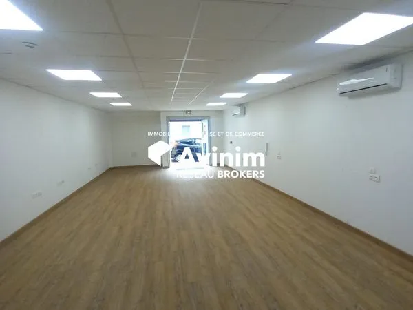 Local 191 m² Pau