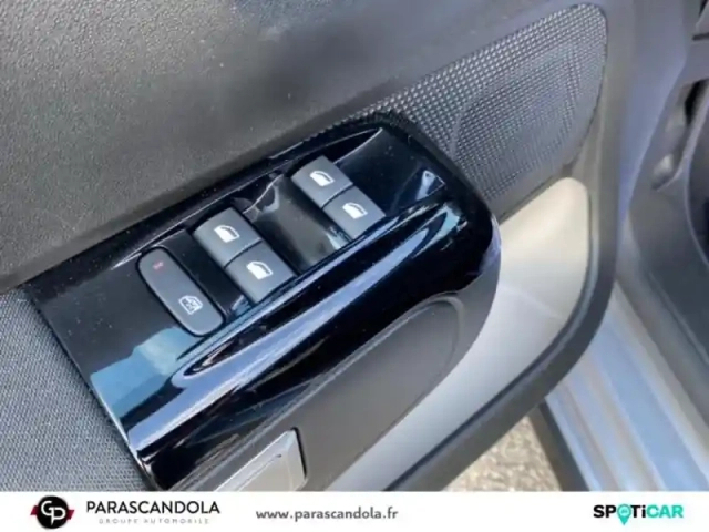 Citroën C3 1.5 bluehdi 100ch s&amp;s shine e6.d — photo 14