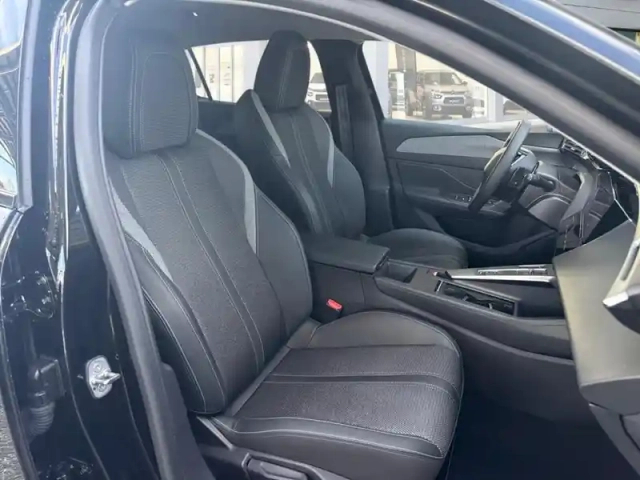 Peugeot 308 hybrid 136 e-dcs6 allure — photo 9
