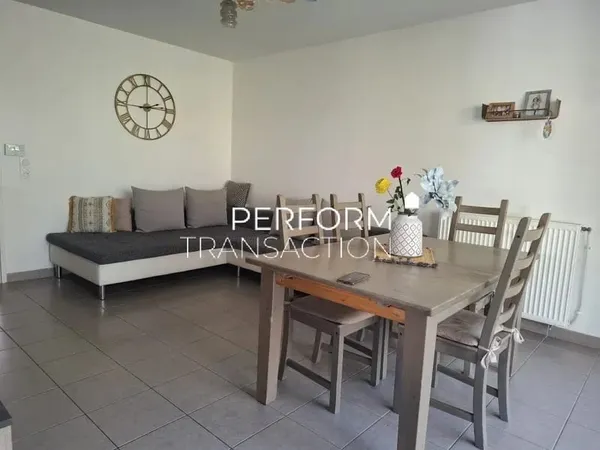 A VENDRE T3 lumineux avec balcon de 16m2