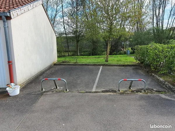 Parking extérieur ZOUFFTGEN