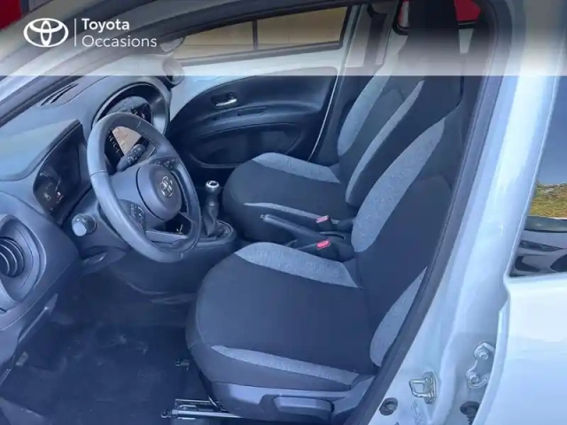 Toyota Aygo X 1.0 vvt-i 72ch dynamic — photo 11