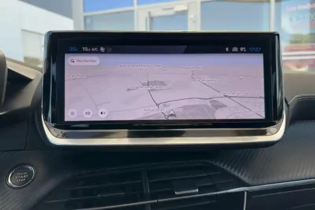 Peugeot 208 hybrid 100 e-dcs6 — photo 16