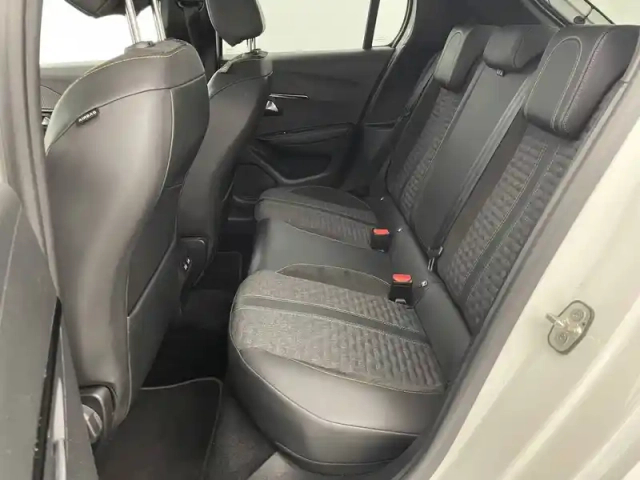 Peugeot 208 electrique 50 kwh 136ch — photo 62