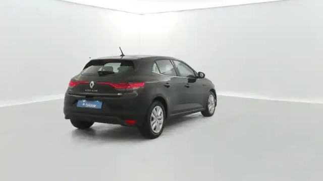 Renault Megane 1.5 blue dci 115ch business edc -21b — photo 5