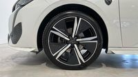 Peugeot 308 1.2 PureTech 130ch S&S GT EAT8 — photo 20