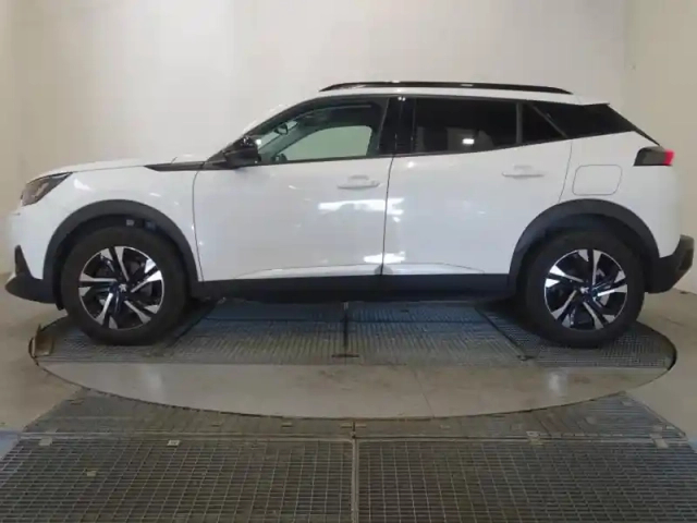 Peugeot 2008 1.5 bluehdi 130ch s&amp;s allure pack eat8 — photo 2