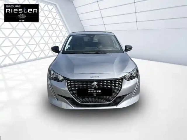 Peugeot 208 puretech 100 s&amp;s eat8 — photo 2