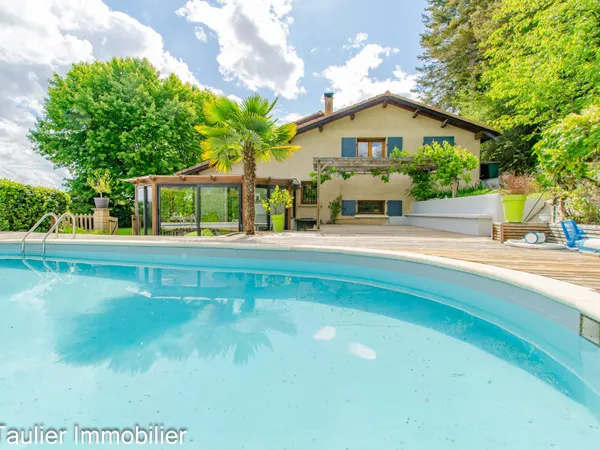 Maison 6 pièces 150 m²