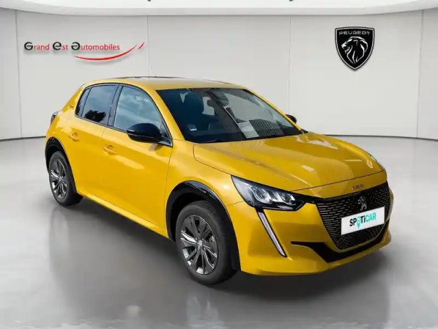 Peugeot 208 e- 136ch style — photo 8